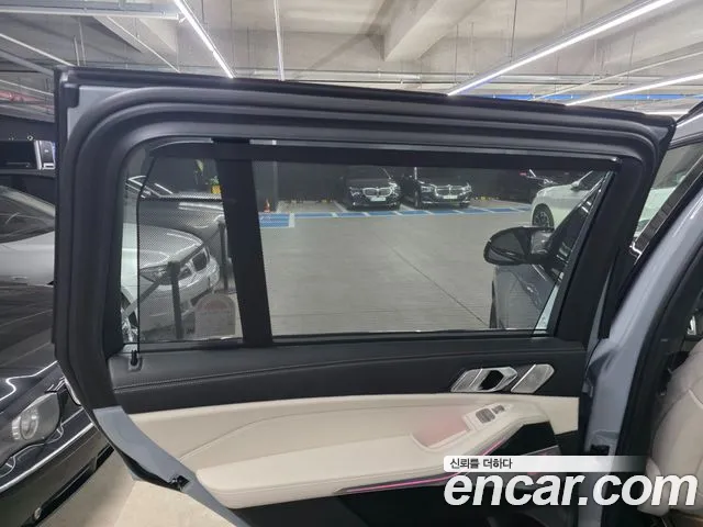 BMW X7 G07 — Фото автомобиля 16