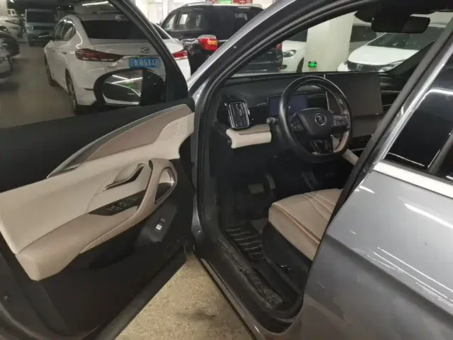 BYD Song Pro — Фото автомобиля 15