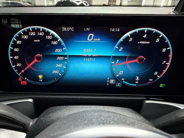 Mercedes-Benz GLB-Class — Фото автомобиля 16