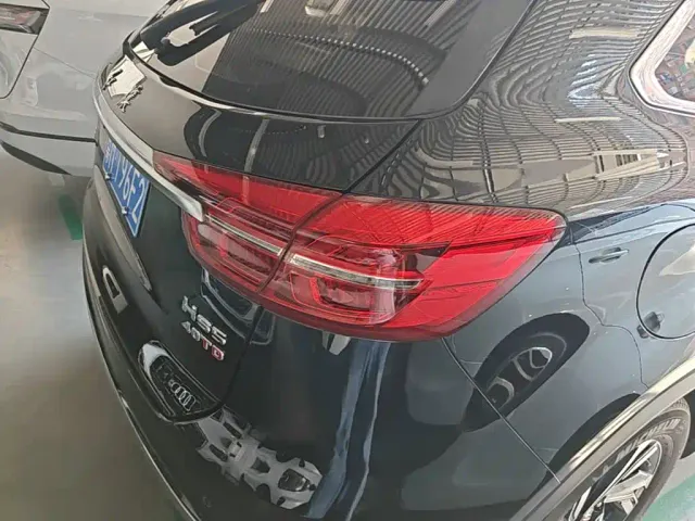 Hongqi HS5 — Фото автомобиля 7
