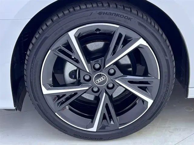 Audi A3 — Фото автомобиля 12