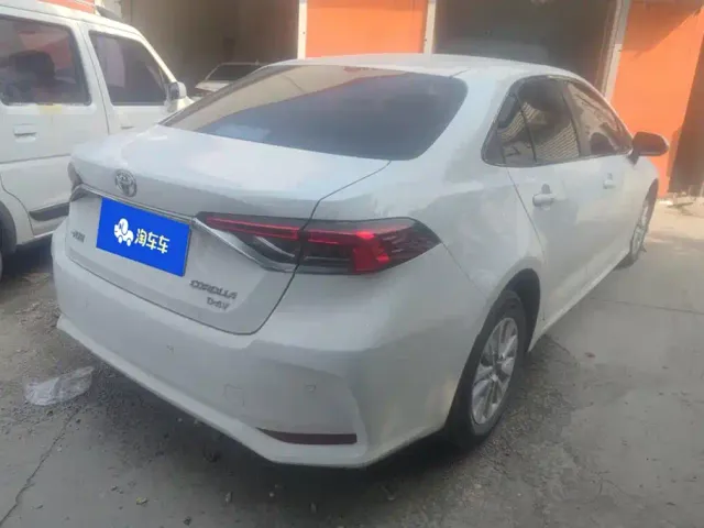 Toyota Corolla — Фото автомобиля 3