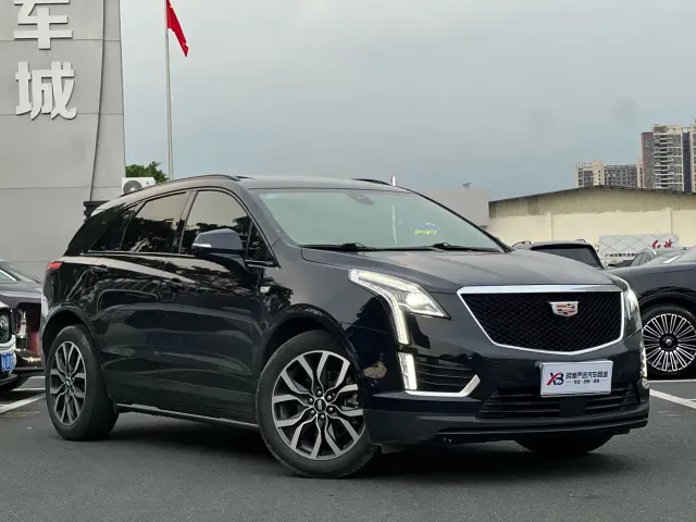 Cadillac XT5 — Фото автомобиля 3