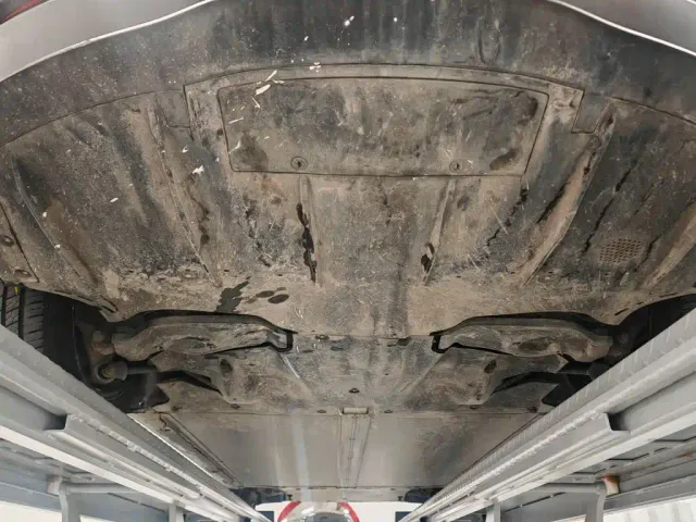 Tesla Model 3 2023 Rear-Wheel Drive — Фото автомобиля 27