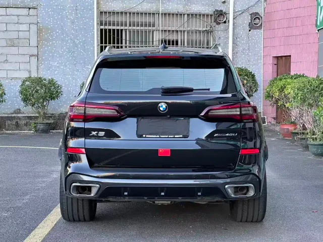 BMW X5 — Фото автомобиля 17