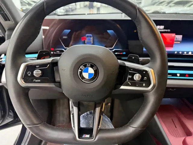 BMW 5 Series — Фото автомобиля 7