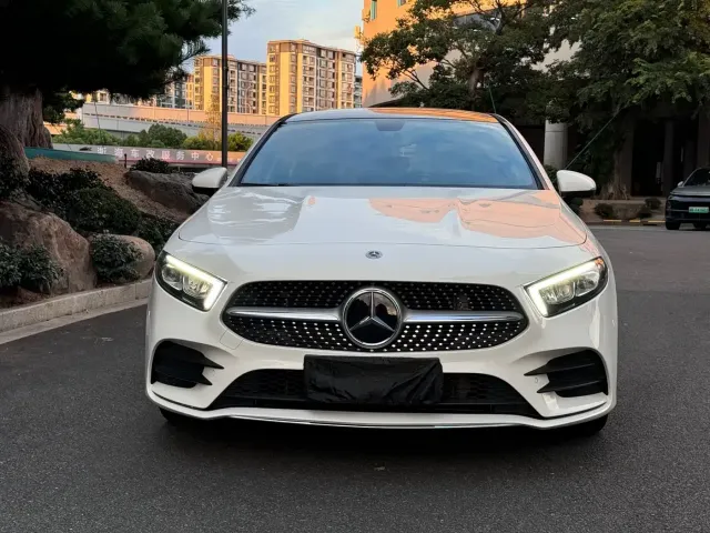 Mercedes-Benz Mercedes-Benz A-Class 2022 A 200 L Sport Sedan Style — Фото автомобиля 2