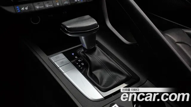 Hyundai AVANTE Avante (CN7) — Фото автомобиля 9