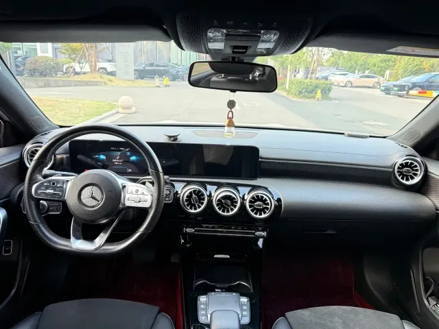 Mercedes-Benz Mercedes-Benz A-Class 2022 A 200 L Sport Sedan Style — Фото автомобиля 9