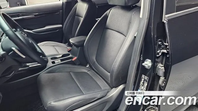 Kia Seltos — Фото автомобиля 27