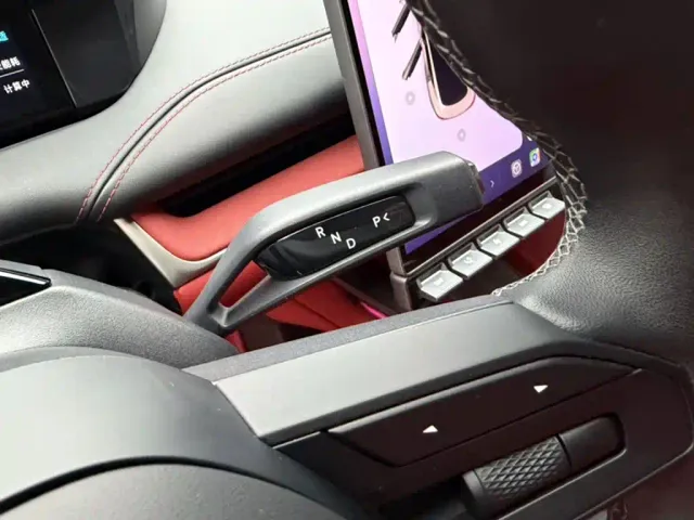 Xiaomi SU7 — Фото автомобиля 5