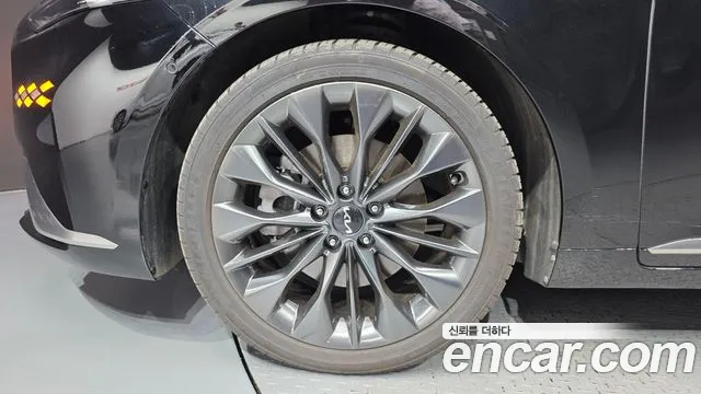 Kia K8 2.5 Бензин 2WD — Фото автомобиля 5