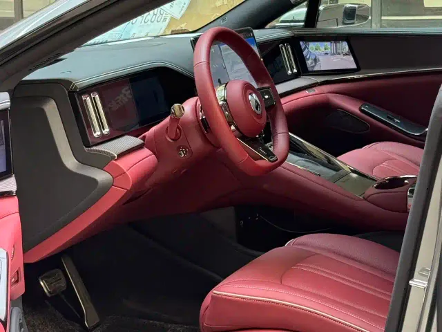 Denza Z9GT — Фото автомобиля 4