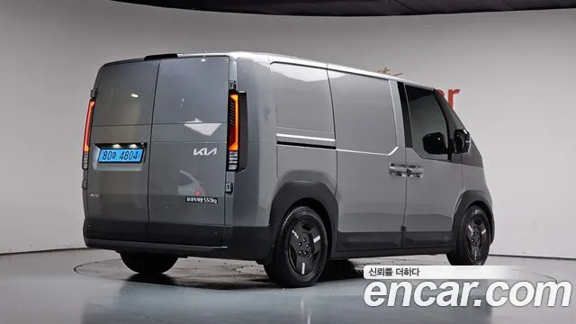 Kia PV5 — Фото автомобиля 2