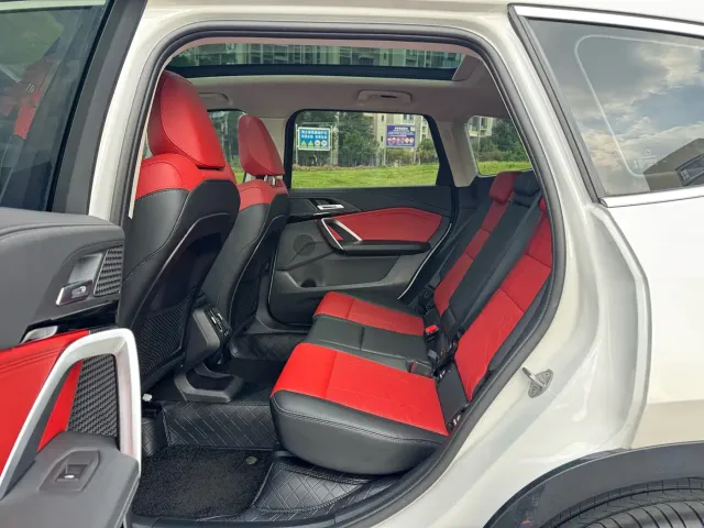 BMW X1 — Фото автомобиля 13
