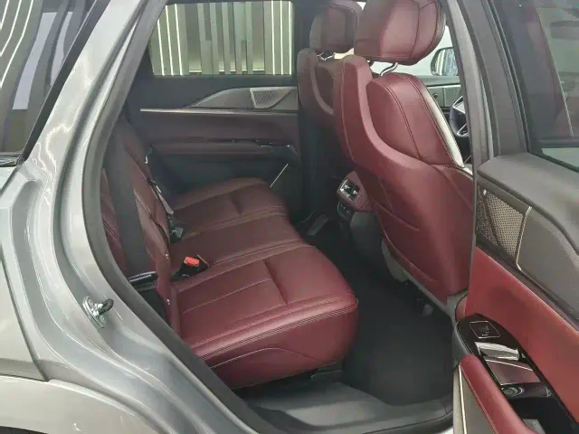 Cadillac XT5 — Фото автомобиля 21
