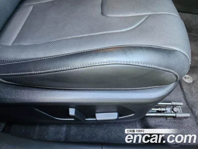 Hyundai AVANTE Avante (CN7) — Фото автомобиля 9