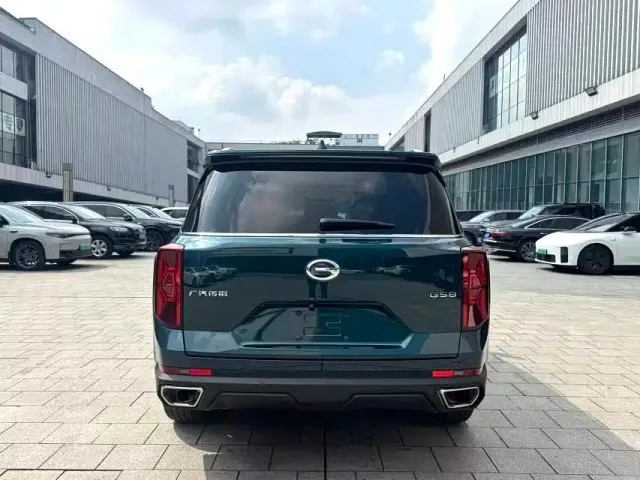 GAC Trumpchi GS8 — Фото автомобиля 8