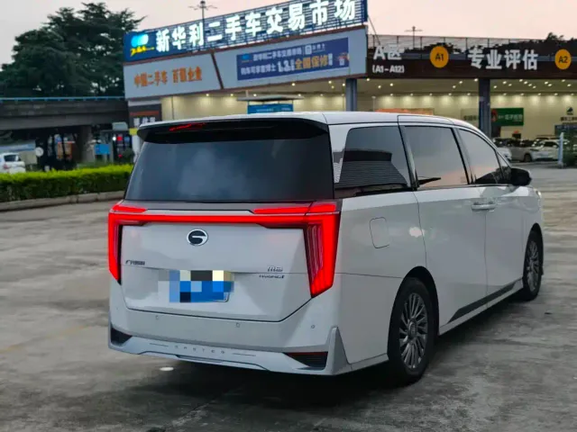 GAC Trumpchi M8 — Фото автомобиля 4