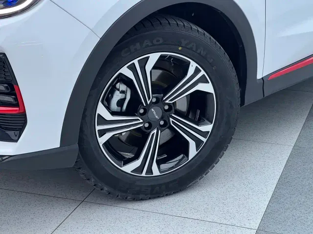 Jetour X70 — Фото автомобиля 9