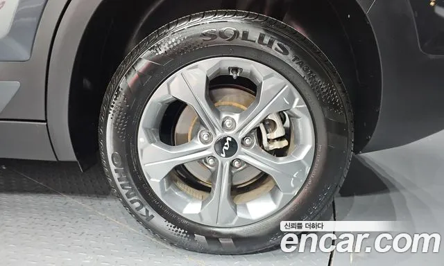 Kia Seltos New — Фото автомобиля 6