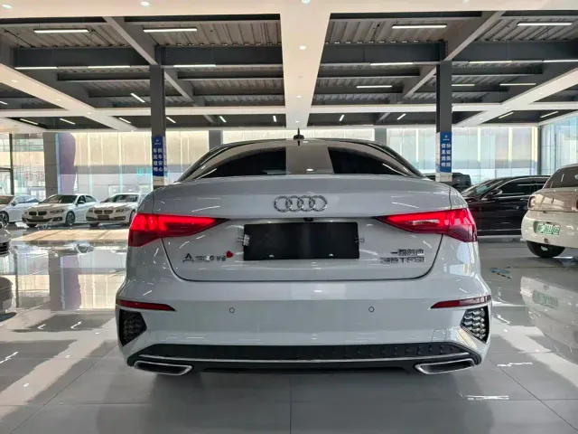 Audi A3 — Фото автомобиля 5