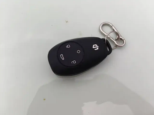Leapmotor T03 — Фото автомобиля 8