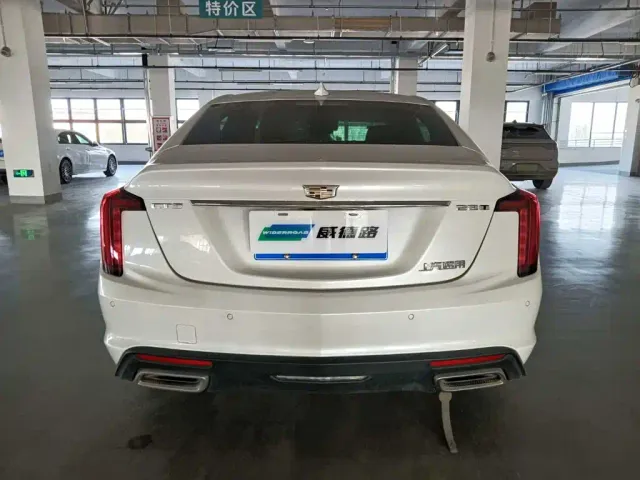 Cadillac CT5 — Фото автомобиля 5