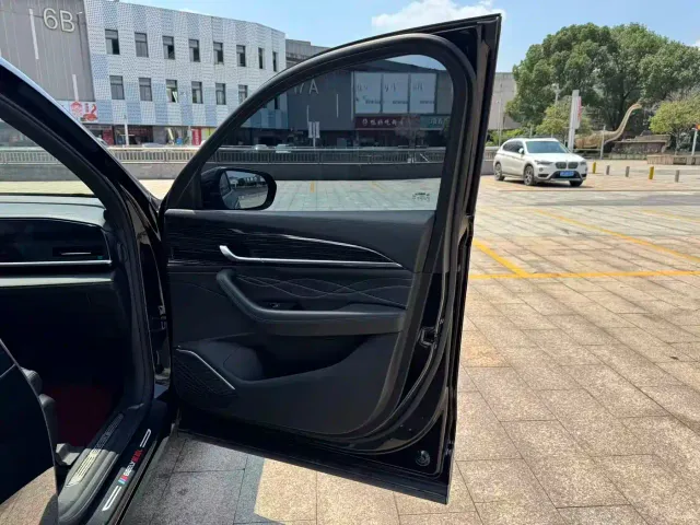 Geely Xingyue L — Фото автомобиля 27