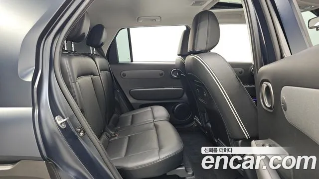 Hyundai Casper Casper Electric Inspiration — Фото автомобиля 10