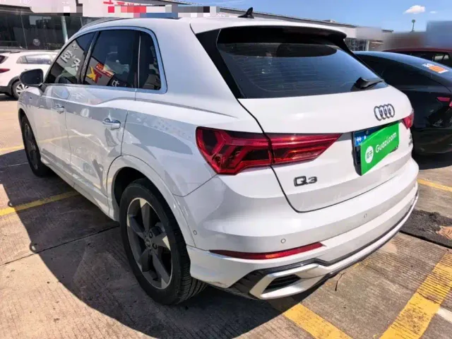 Audi Q3 — Фото автомобиля 4
