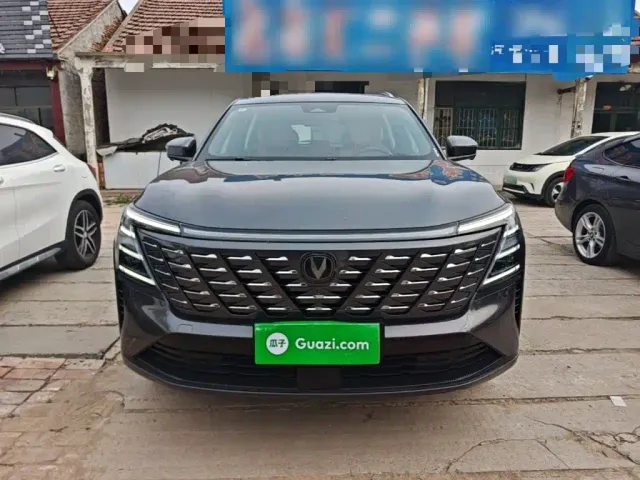 Changan CS75 Plus — Фото автомобиля 2