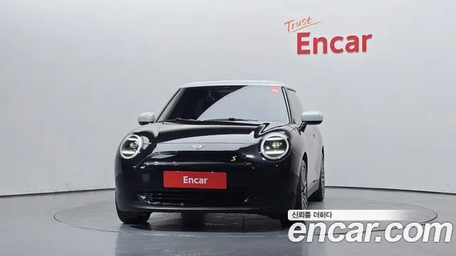 MINI Cooper Generation 4 — Фото автомобиля 3