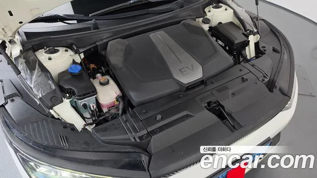 Kia EV6 — Фото автомобиля 6