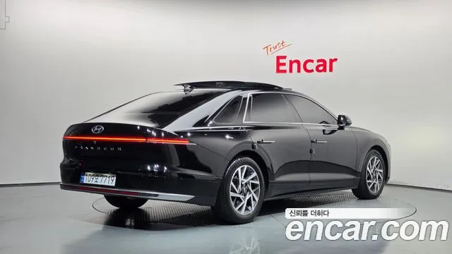 Hyundai Grandeur GN7 — Фото автомобиля 2