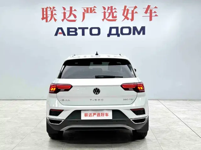 Volkswagen T-Roc — Фото автомобиля 5