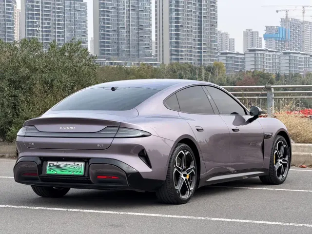 Xiaomi SU7 — Фото автомобиля 9