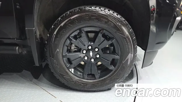 Chevrolet Colorado Real — Фото автомобиля 6