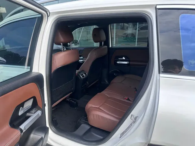 Mercedes-Benz GLB-Class — Фото автомобиля 5