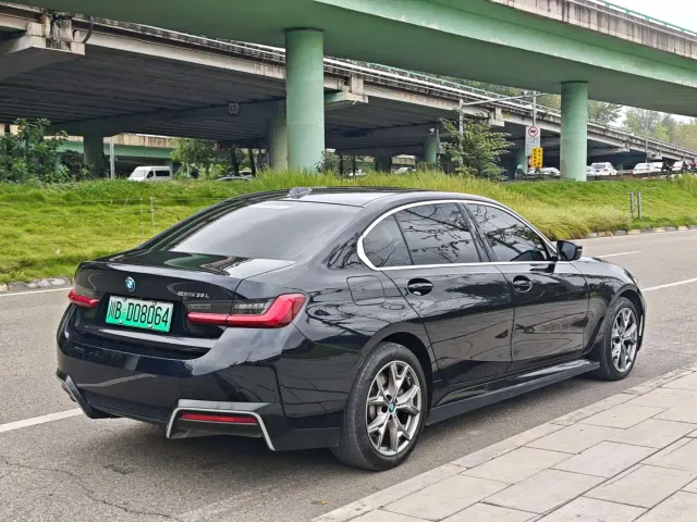 BMW i3 — Фото автомобиля 6
