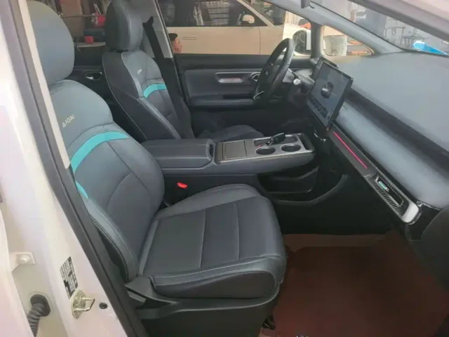 GAC Aion Y — Фото автомобиля 24