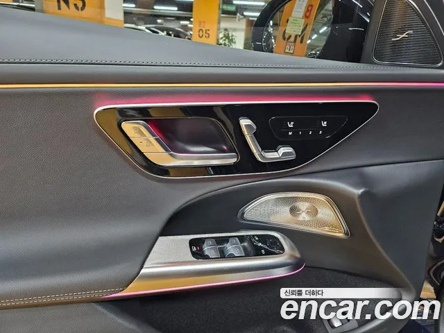 Mercedes-Benz E-Class E-класс W214 E300 4MATIC Exclusive — Фото автомобиля 10