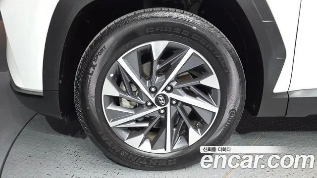 Hyundai Tucson NX4 — Фото автомобиля 5