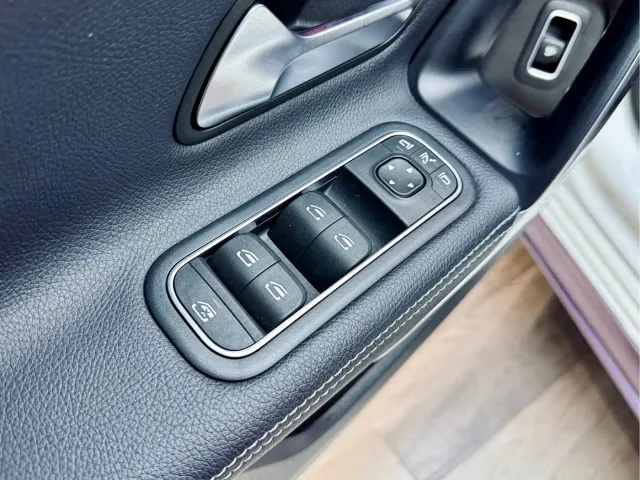 Mercedes-Benz A-Class — Фото автомобиля 16