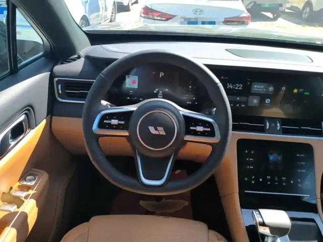 Li Auto ONE — Фото автомобиля 10