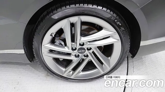 Genesis G80 RG3 — Фото автомобиля 11