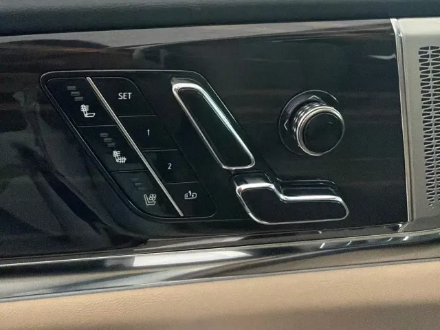Cadillac XT5 — Фото автомобиля 18