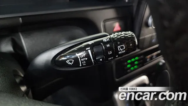 Hyundai Staria Staria L3.5 Школьный автобус — Фото автомобиля 8