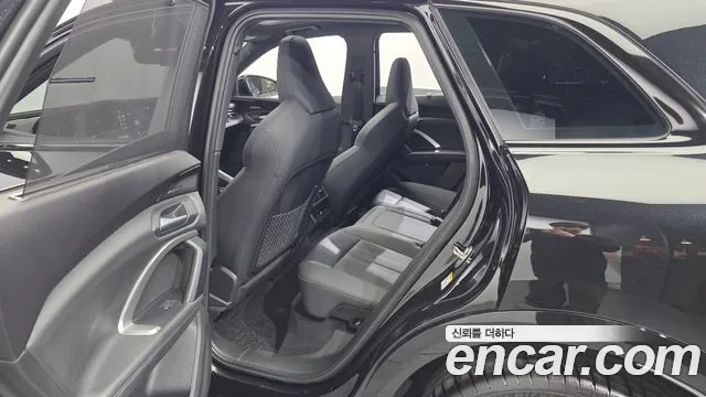 Audi Q5 45 TFSI quattro S Line Black Edition — Фото автомобиля 11