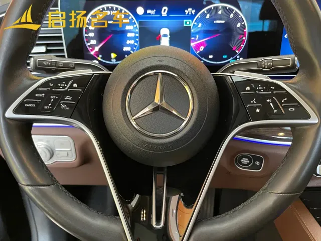 Mercedes-Benz GLE-Class — Фото автомобиля 10